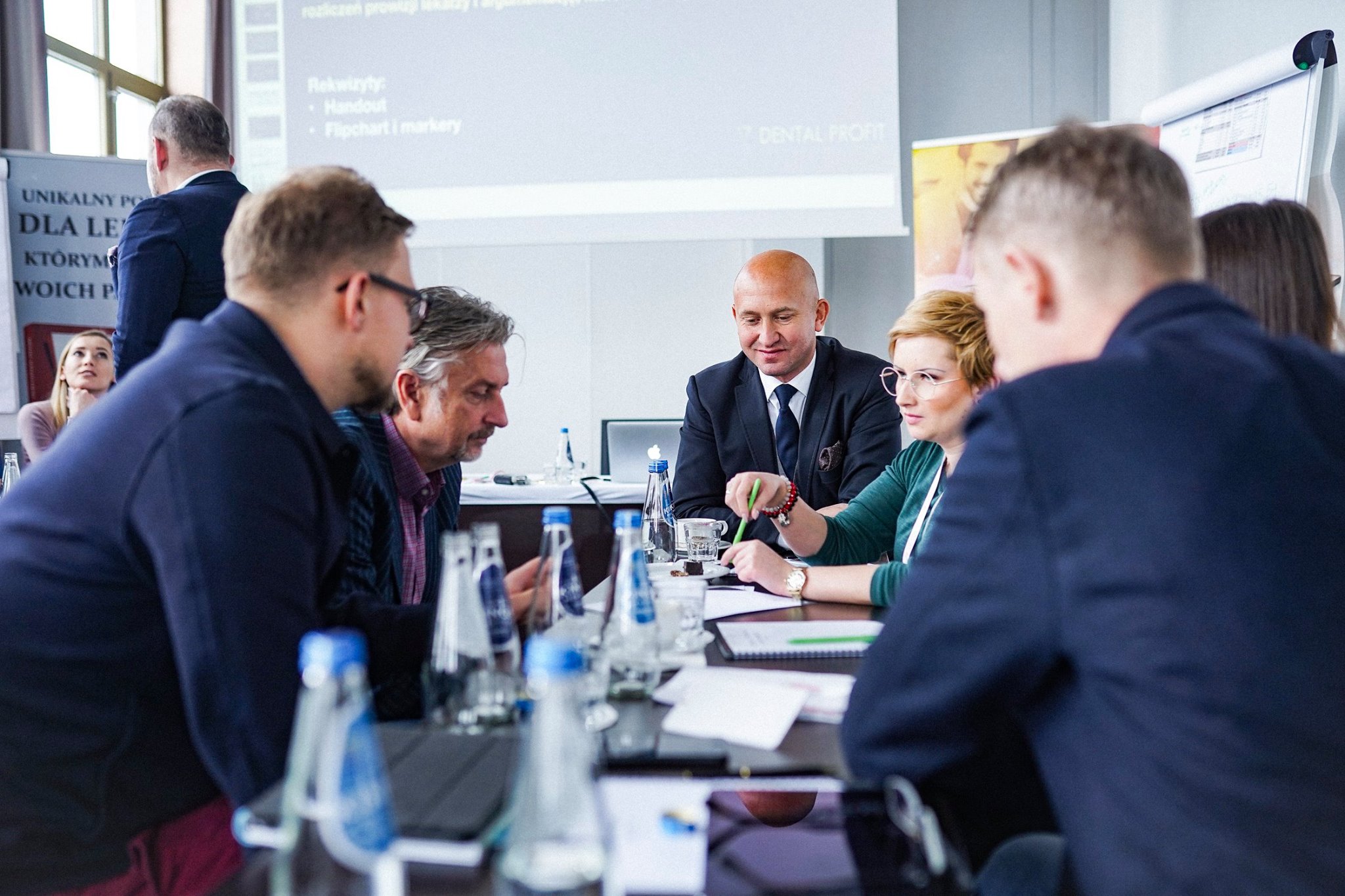 Praca grupowa - case study z prawdziwych praktyk